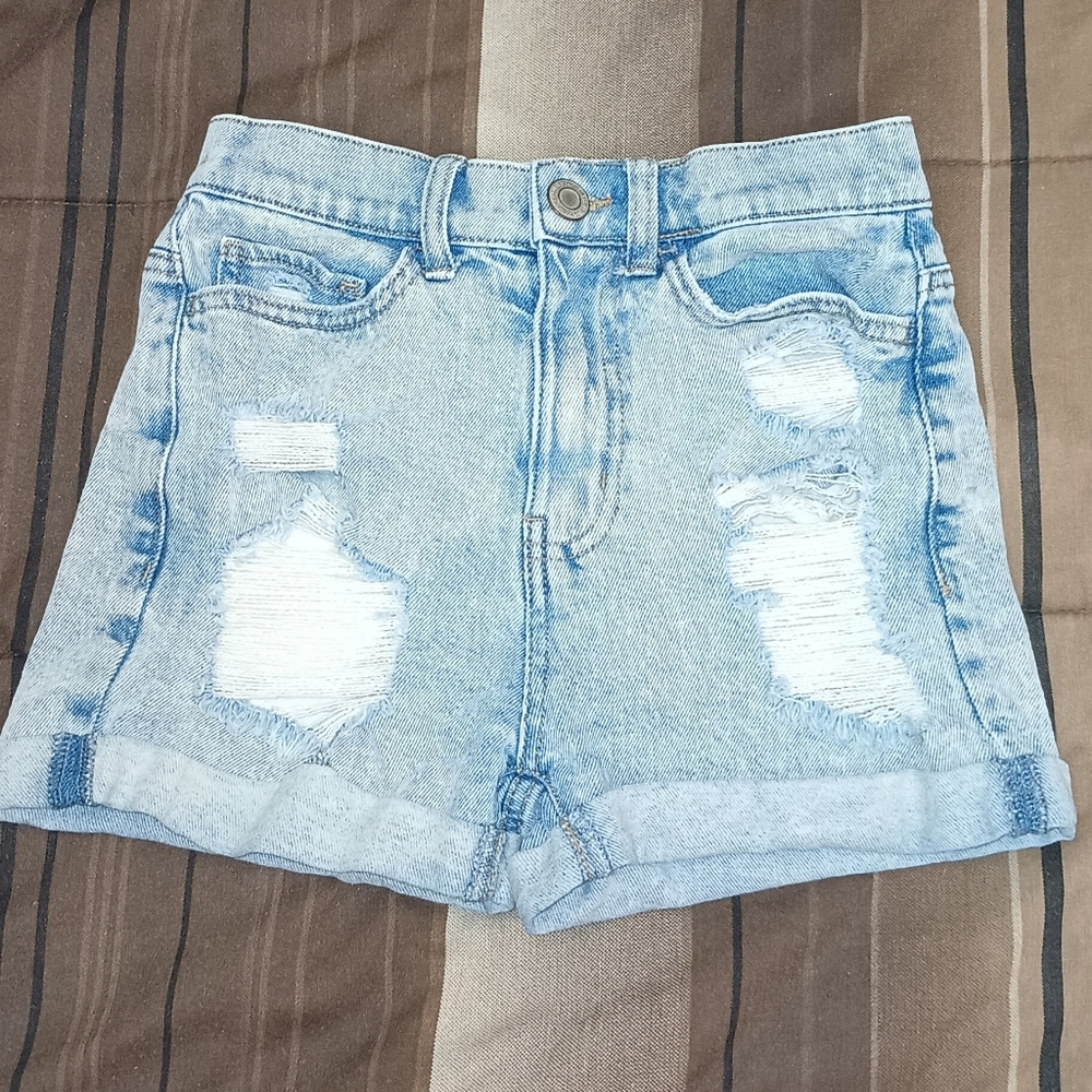 SO Vintage Stretch High Rise Mom Jean‎ Shorts Distressed 0/24W